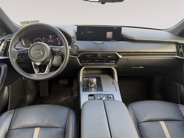 Used 2025 MAZDA CX-90 3.3 Turbo w/ Premium Plus Pkg image 10