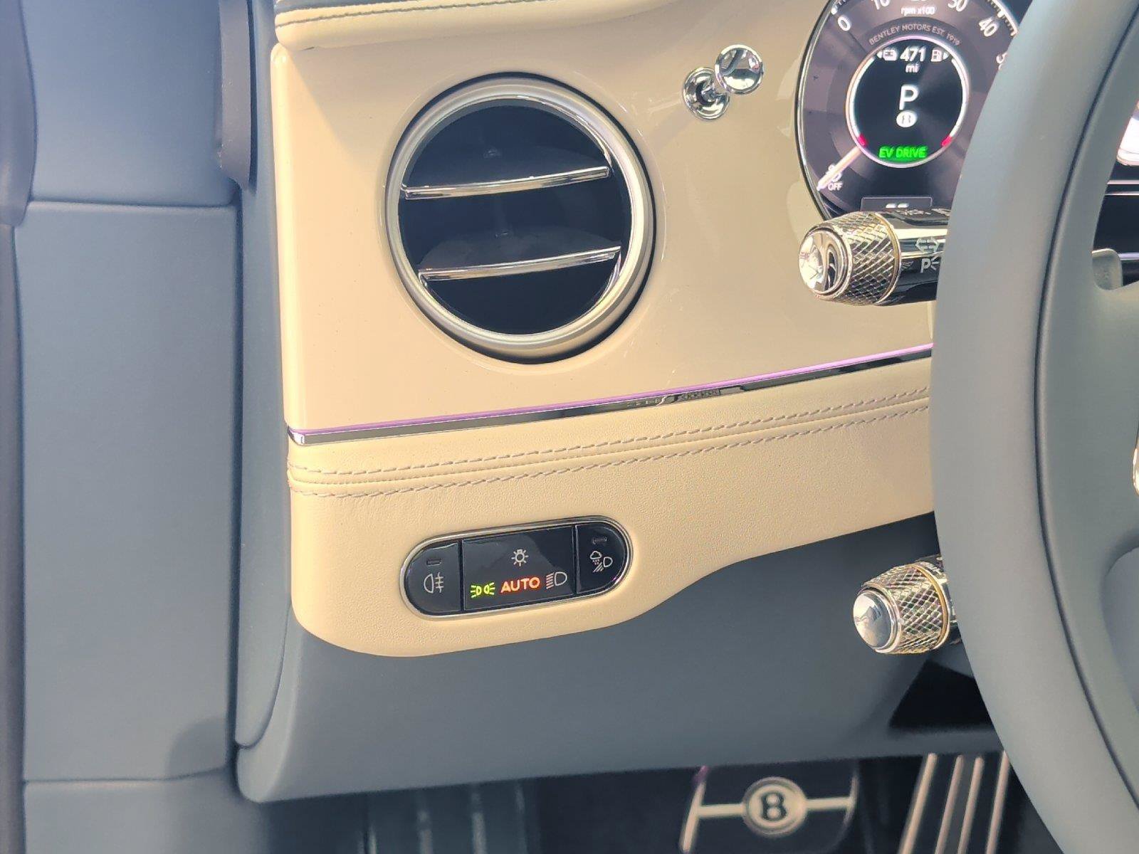 New 2026 Bentley Continental GTC AWD/4WD image 25