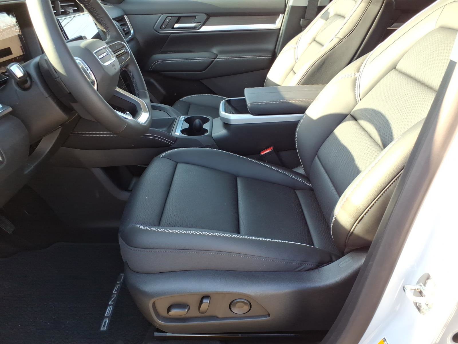 New 2026 GMC Terrain Denali image 13