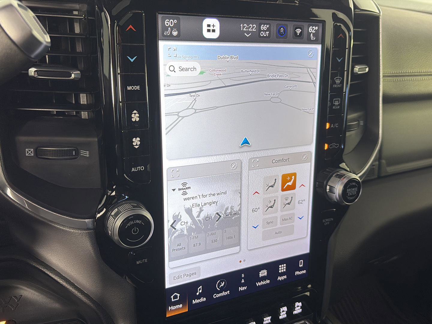 Used 2022 RAM 2500 Laramie AWD/4WD image 36