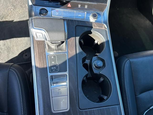 Used 2023 Audi A7 3.0T Premium Plus w/ Premium Plus image 17