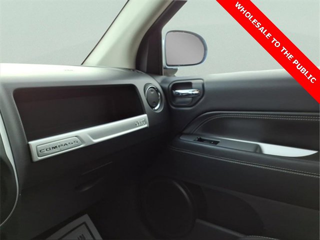 Used 2014 Jeep Compass Limited w/ Sun/Sound Group image 21