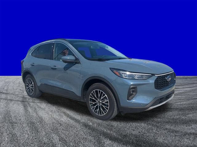 Certified 2024 Ford Escape SE w/ PHEV Premium Package FWD image 2