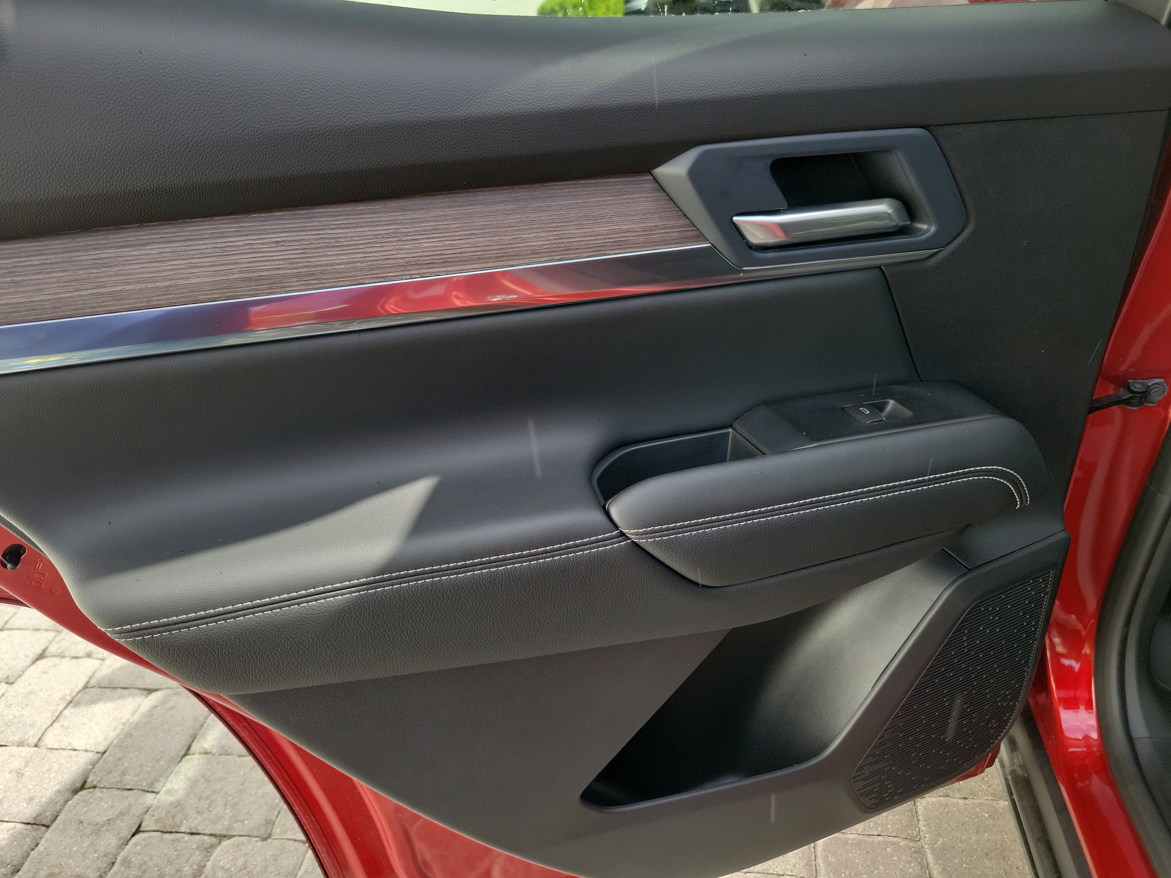 New 2026 GMC Terrain Denali AWD/4WD image 12