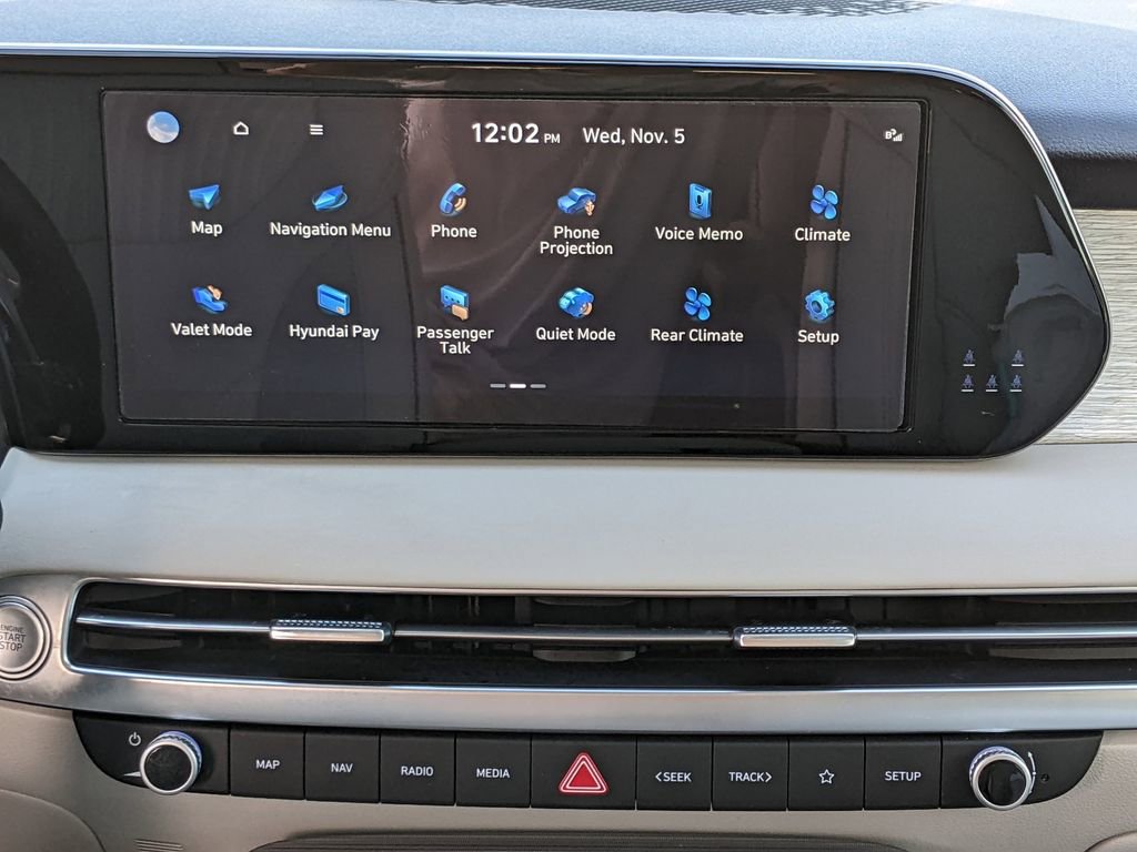 Used 2024 Hyundai Palisade Calligraphy image 16