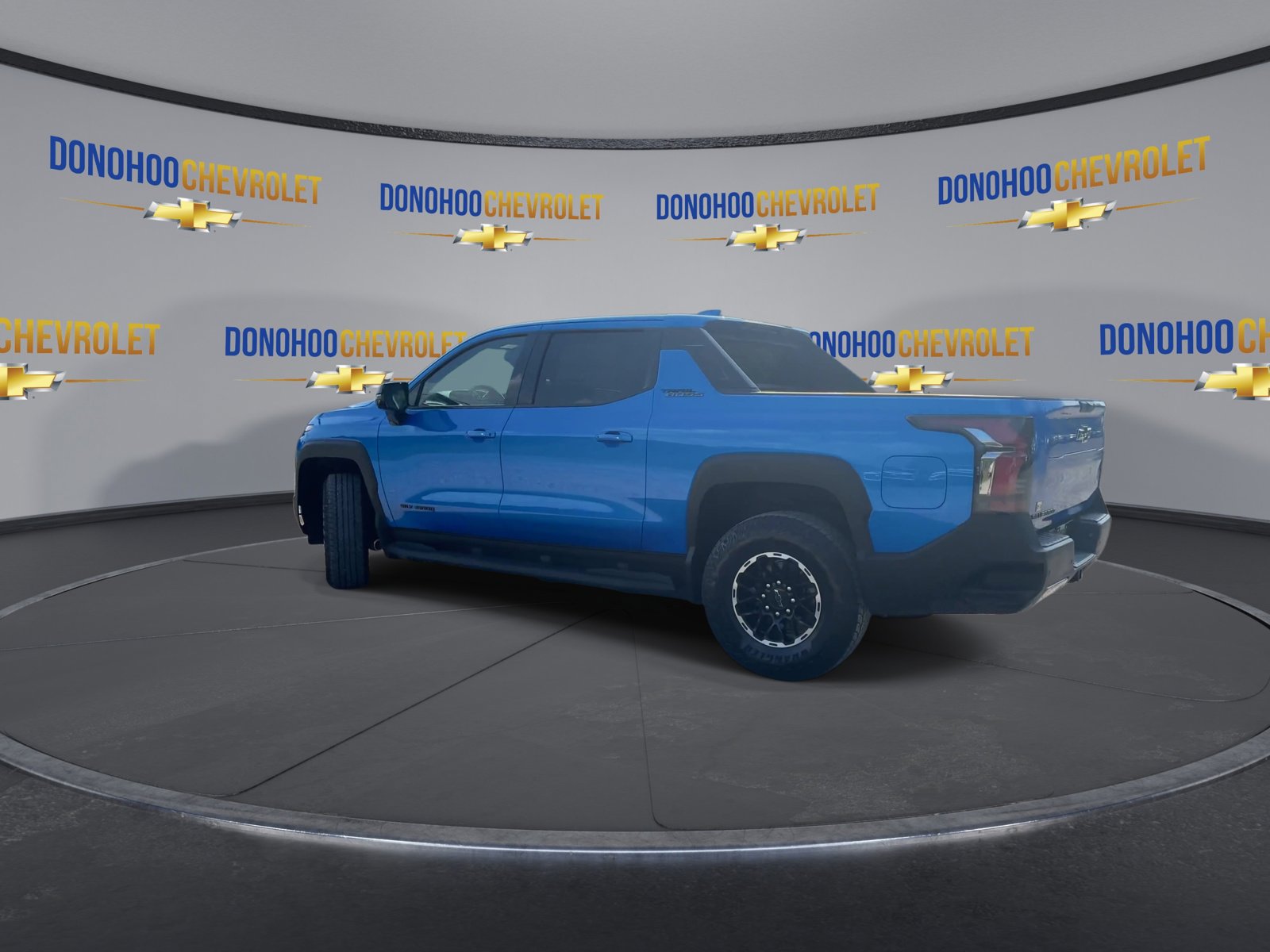 New 2026 Chevrolet Silverado EV Trail Boss w/ Premium Package image 9