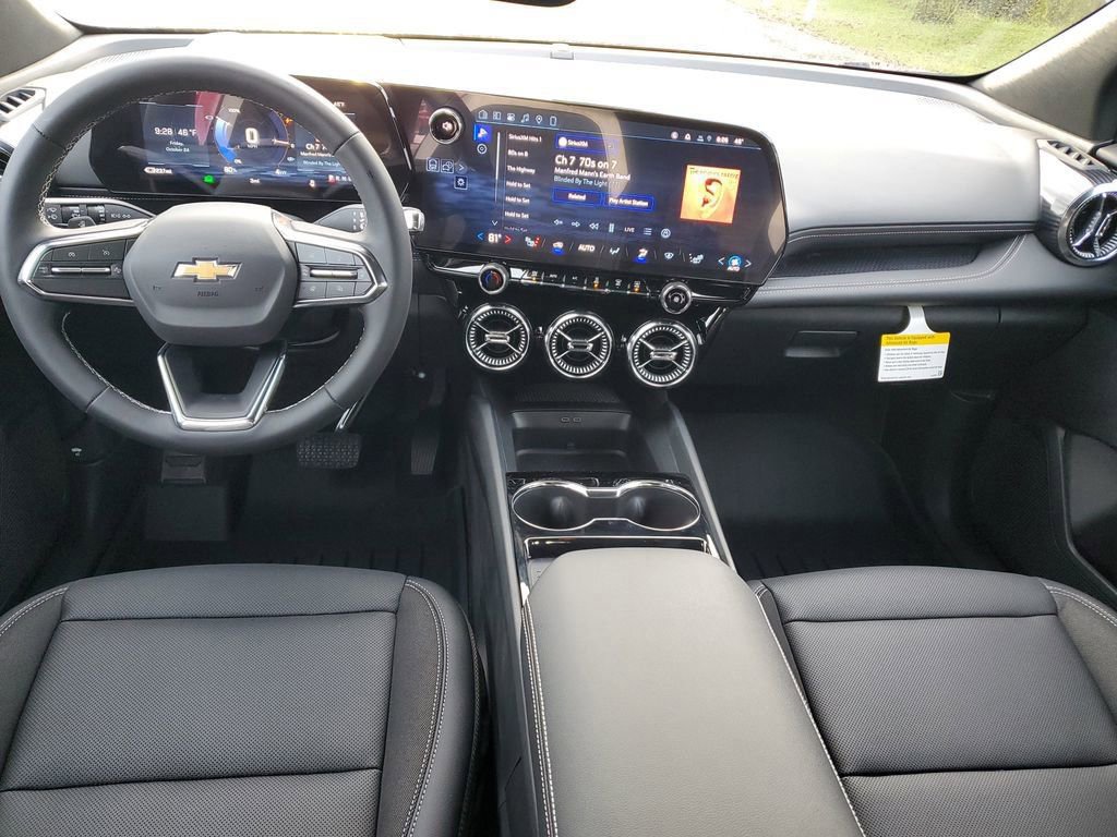 New 2026 Chevrolet Blazer EV LT image 10