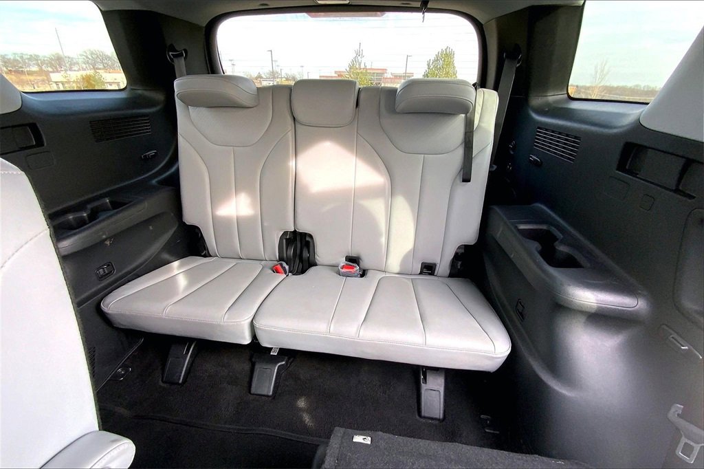 Used 2025 Hyundai Palisade SEL image 21