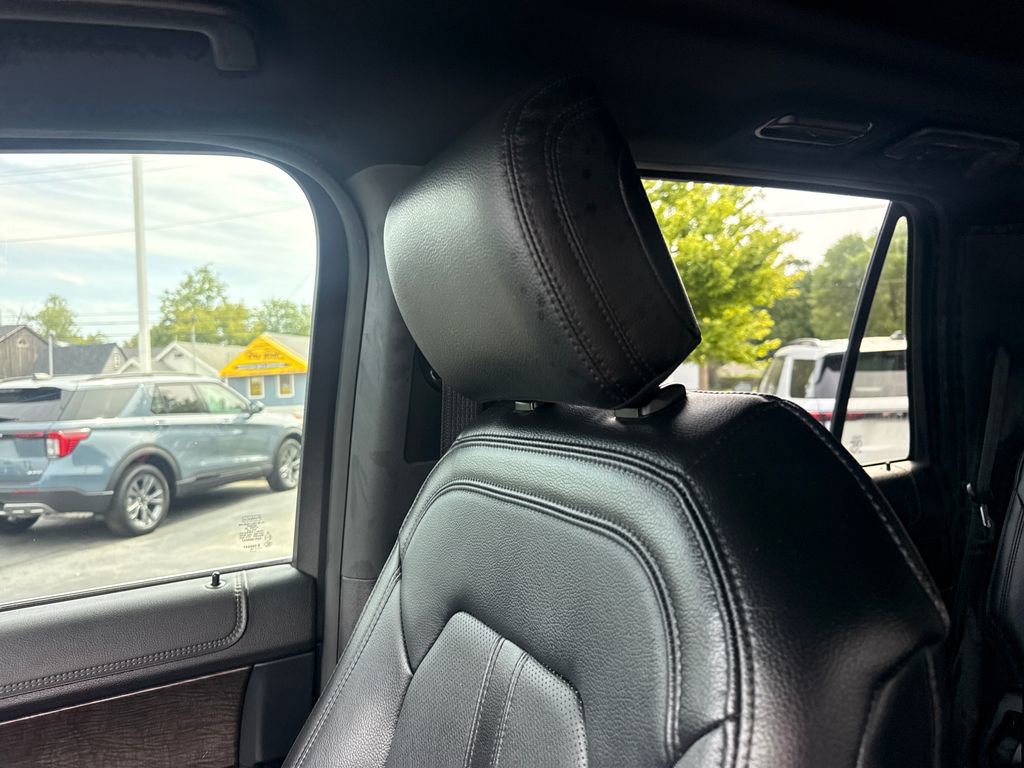 Used 2019 Ford Expedition Limited w/ Special Edition Package AWD/4WD image 42