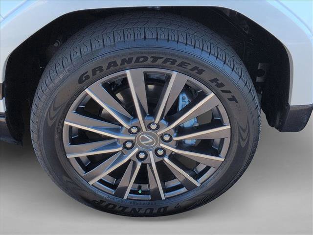 Used 2025 Lexus GX 550 w/ Accessory Package (2T) image 30