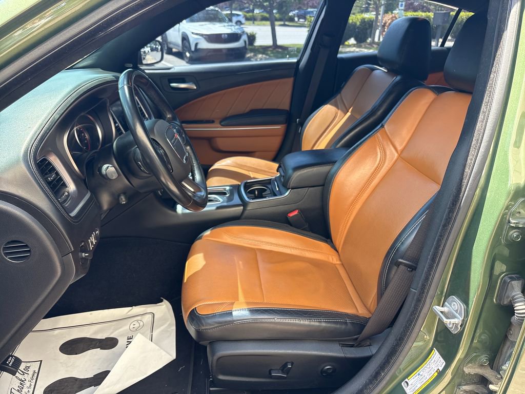 Used 2019 Dodge Charger SXT w/ Plus Group RWD image 20