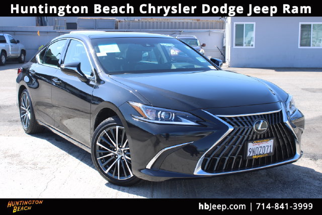 Used 2024 Lexus ES 350 w/ Premium Package FWD image 1