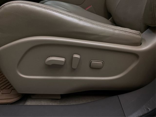 Used 2014 Nissan Murano LE w/ Platinum Edition Package image 24