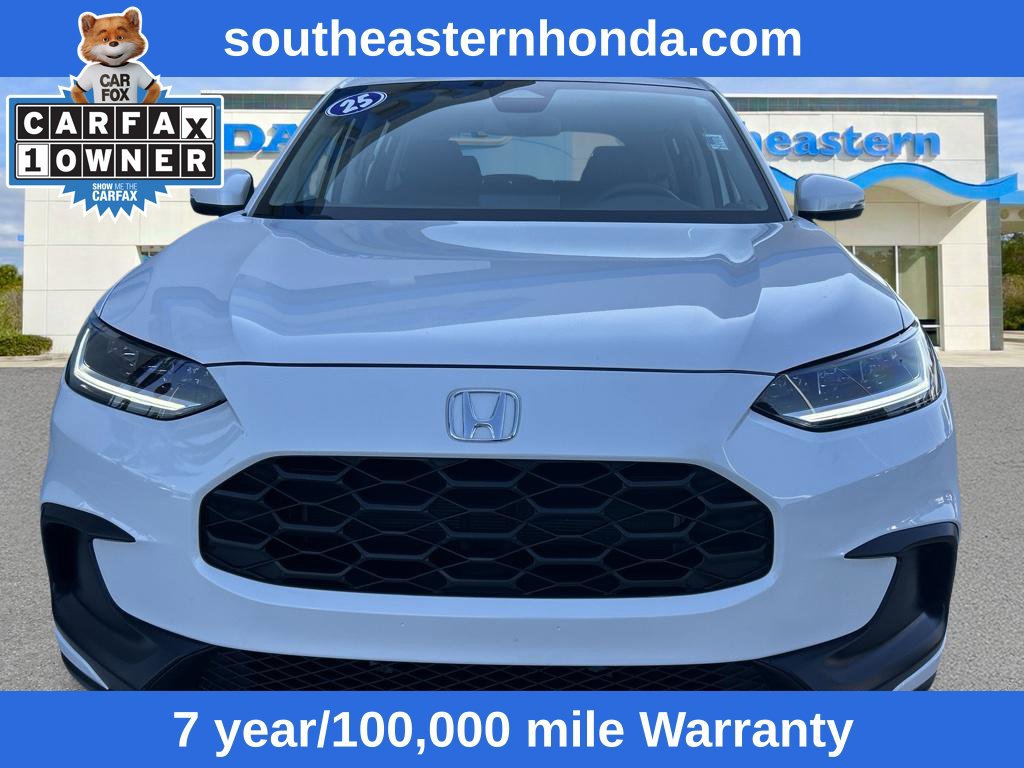 Certified 2025 Honda HR-V LX image 2