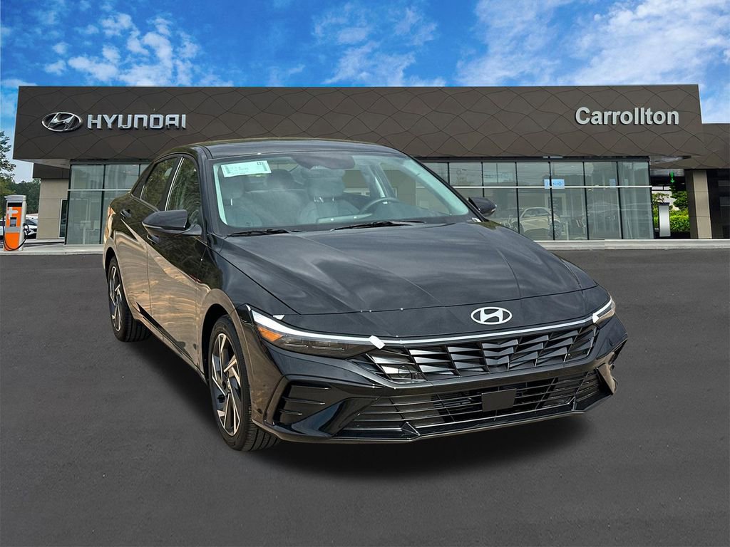 New 2026 Hyundai Elantra Limited image 3