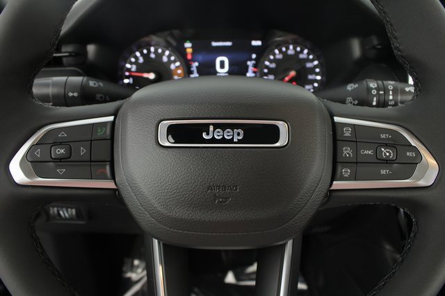New 2026 Jeep Compass Limited w/ Limited Altitude Pack image 11