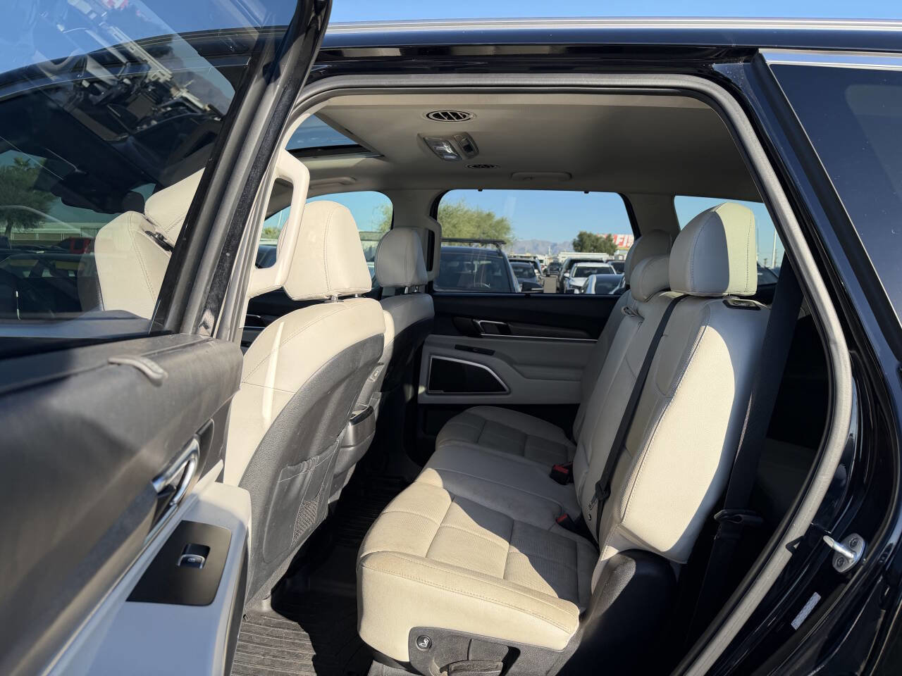 Used 2020 Kia Telluride EX image 15