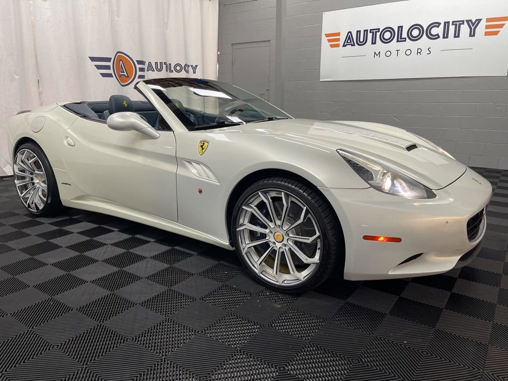 Used 2012 Ferrari California image 13