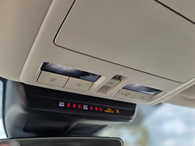 Certified 2024 MAZDA CX-90 Plug-In Hybrid w/ Preferred image 32