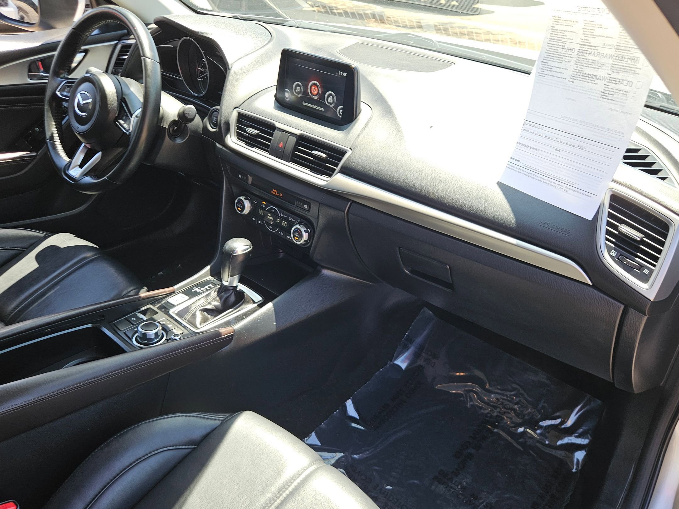 Used 2018 MAZDA MAZDA3 Touring FWD image 26