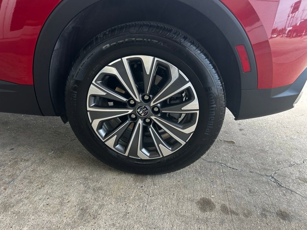 Used 2025 Buick Envision Preferred image 8