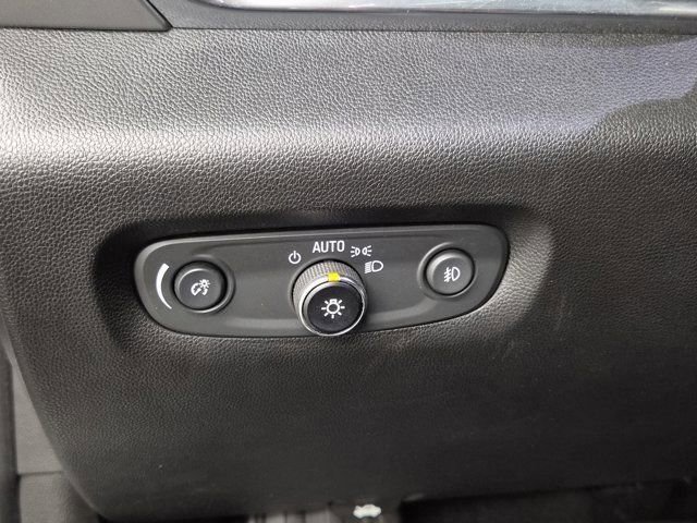 Used 2018 Chevrolet Traverse LT image 22