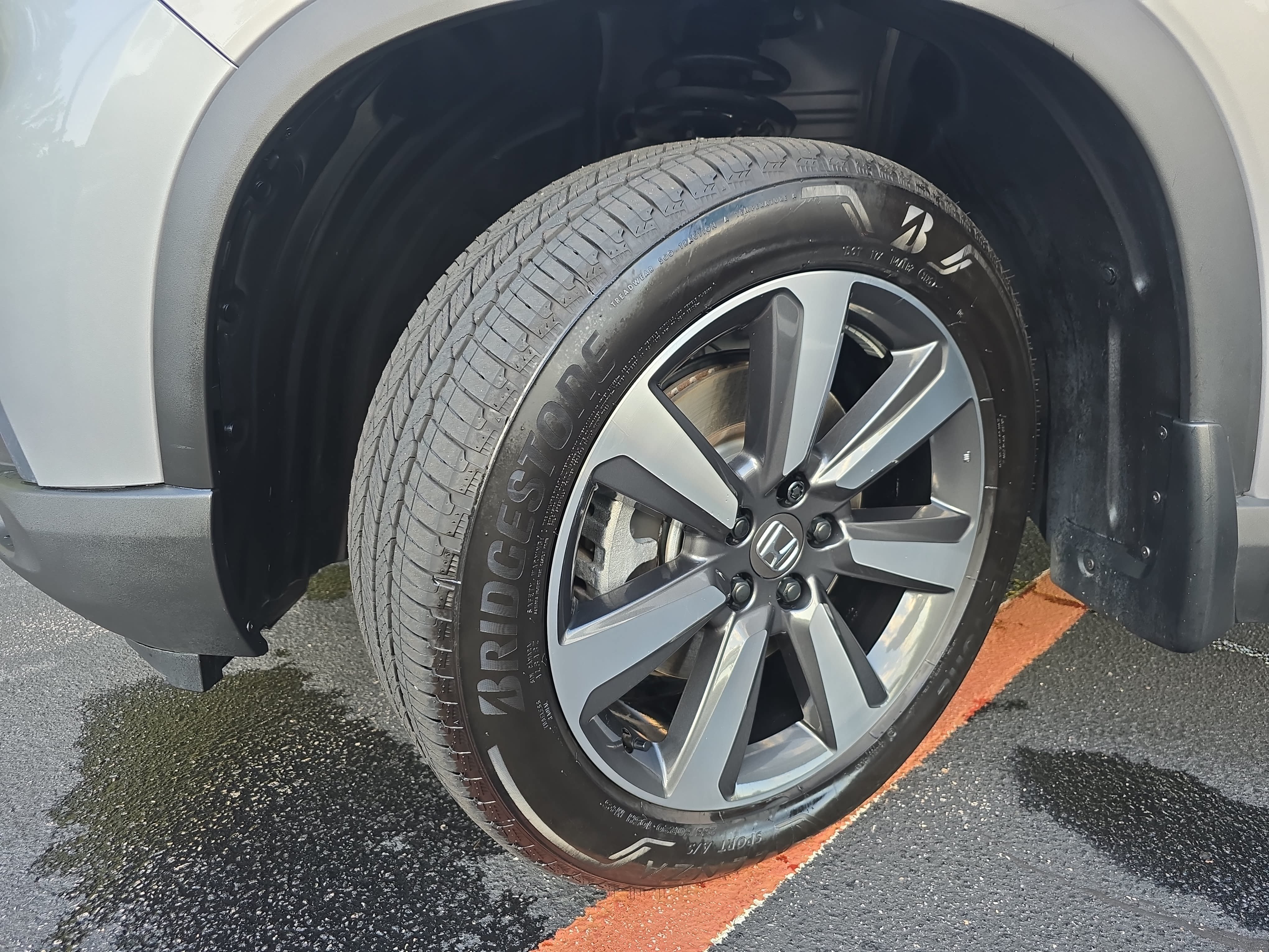 Used 2025 Honda Pilot Touring image 34