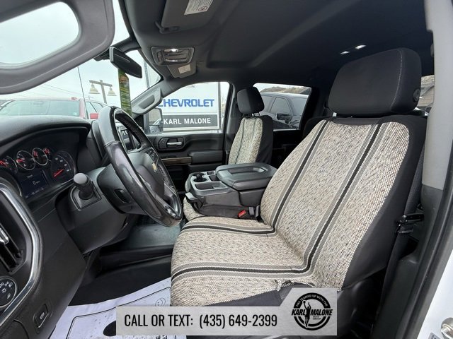 Used 2023 Chevrolet Silverado 3500 LT w/ Convenience Package image 9