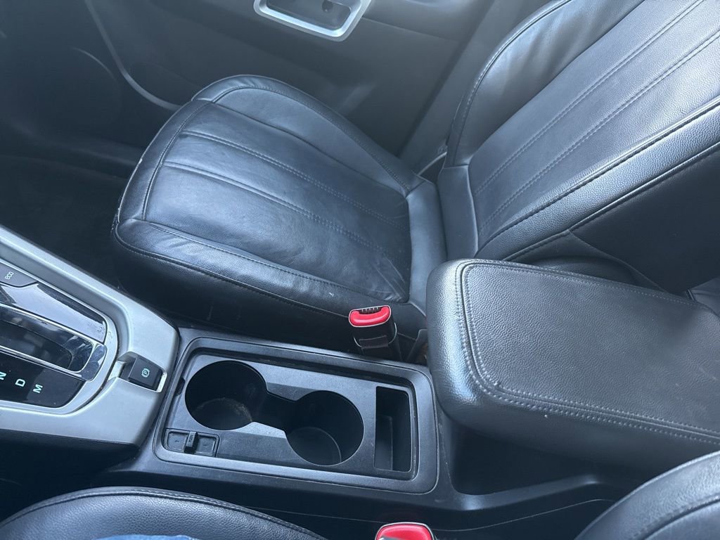 Used 2015 Chevrolet Captiva Sport LT w/ Convenience Package image 15