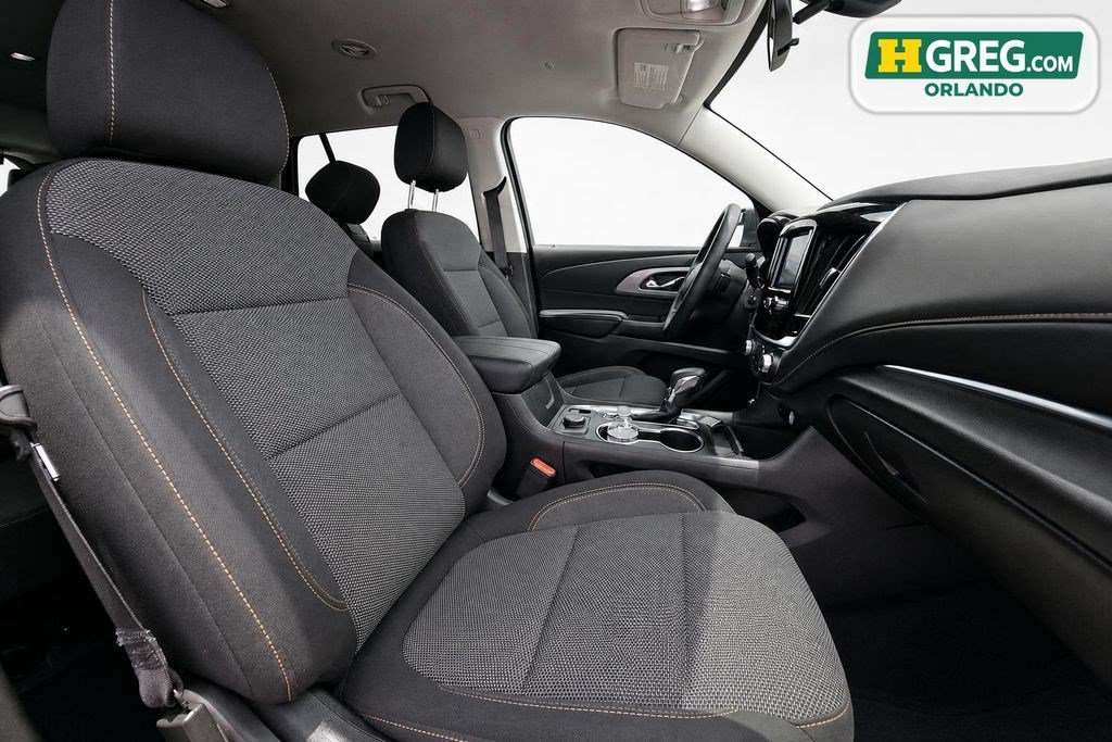 Used 2021 Chevrolet Traverse LS FWD image 15