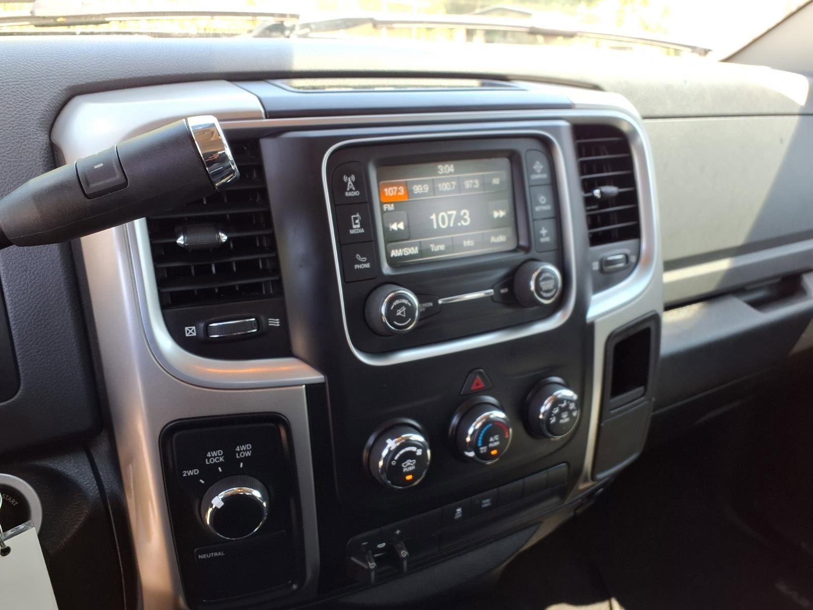 Used 2017 RAM 2500 SLT AWD/4WD image 8