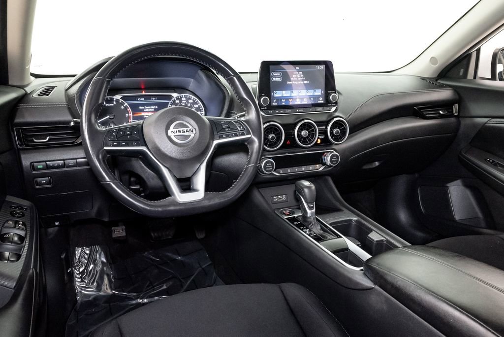 Used 2021 Nissan Sentra SV FWD image 7