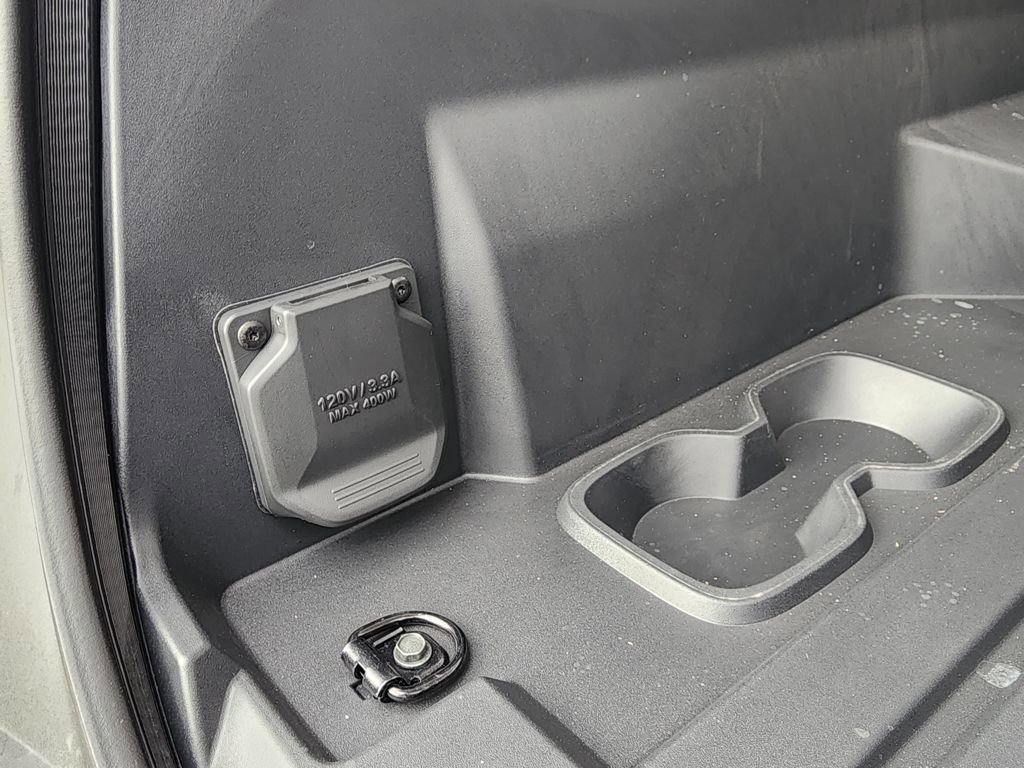 New 2026 GMC Sierra EV Elevation AWD/4WD image 11