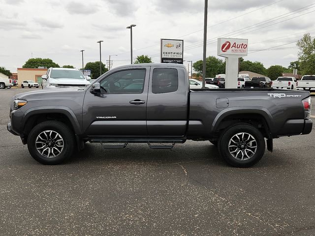 Used 2023 Toyota Tacoma TRD Sport w/ Technology Package RWD image 2
