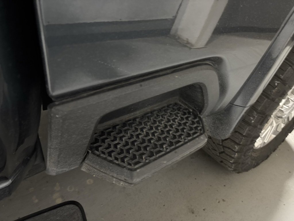 Used 2020 GMC Sierra 2500 Denali w/ Denali Ultimate Package image 14