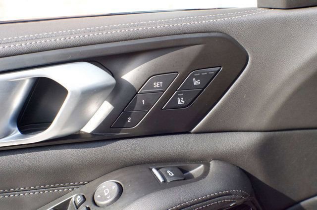 Used 2024 BMW X5 M60i AWD/4WD image 43