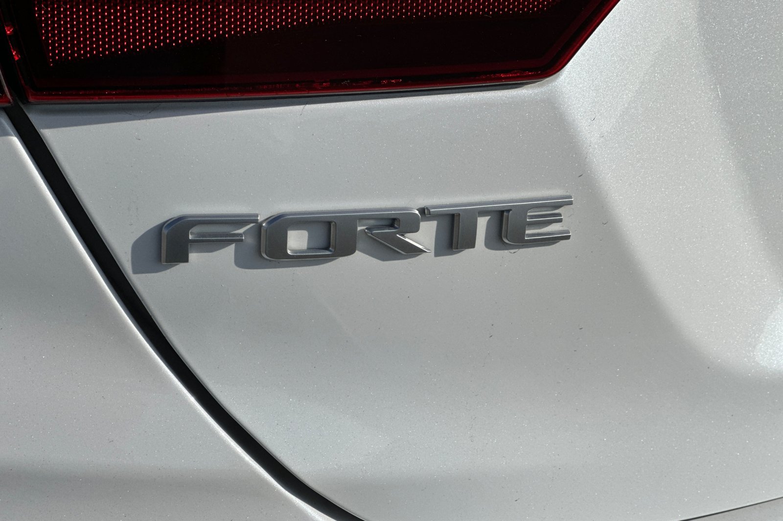 Used 2022 Kia Forte LXS FWD image 25