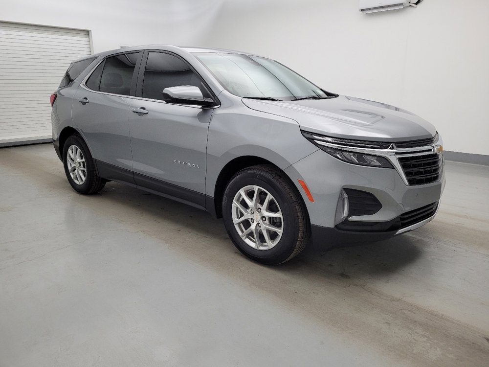 Used 2024 Chevrolet Equinox LT w/ LPO, Floor Liner Package FWD image 11