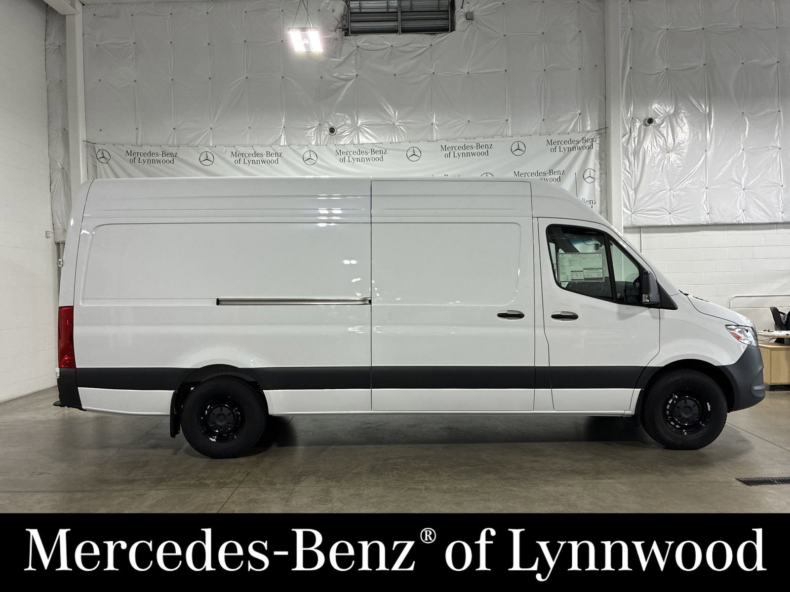 New 2025 Mercedes-Benz Sprinter 2500