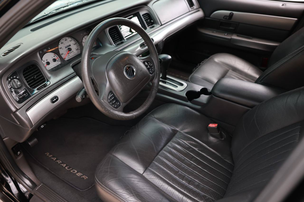 Used 2003 Mercury Marauder RWD image 4