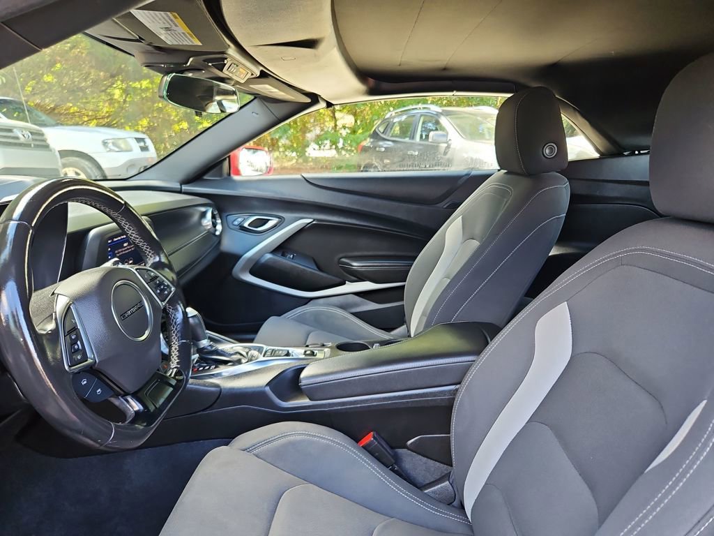 Used 2023 Chevrolet Camaro LT image 24