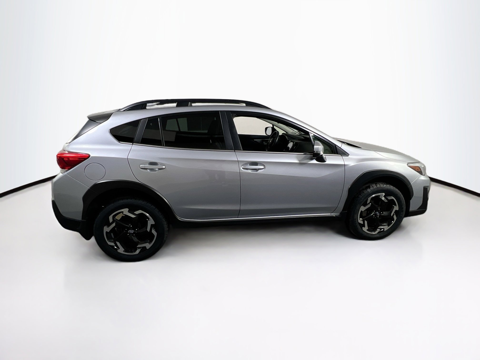 Used 2022 Subaru Crosstrek 2.5i Limited w/ Moonroof Package 1 image 4