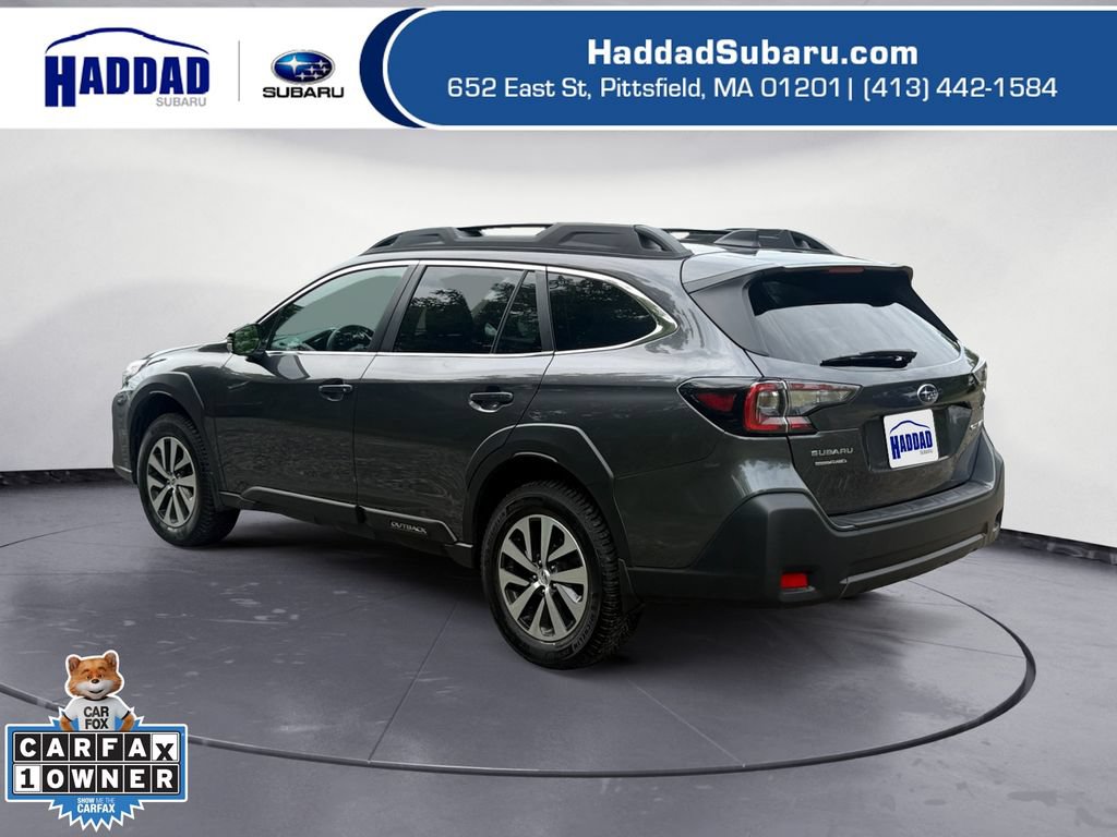 Used 2024 Subaru Outback Premium AWD/4WD image 4