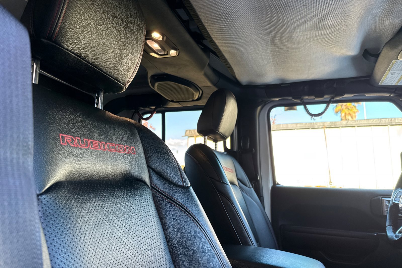 Used 2020 Jeep Gladiator Rubicon image 15