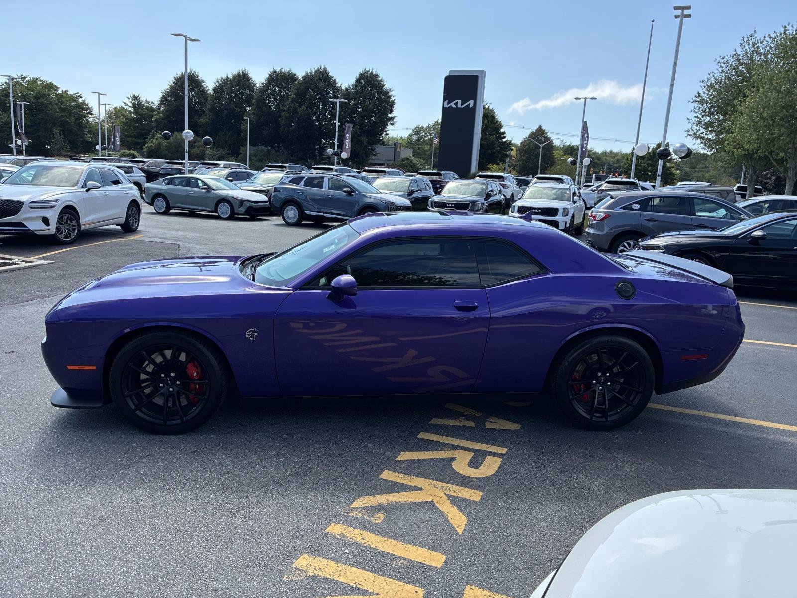 Used 2023 Dodge Challenger SRT Hellcat RWD image 4