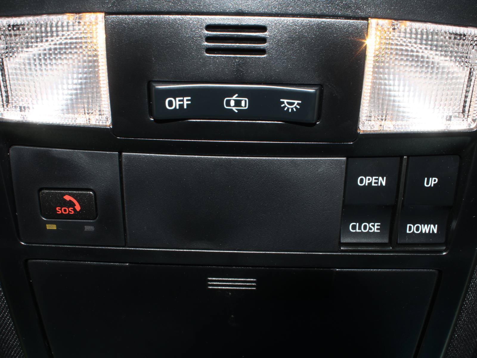 Used 2023 Toyota Tacoma Limited AWD/4WD image 11