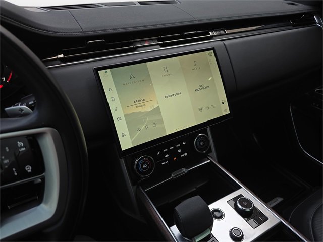 Used 2023 Land Rover Range Rover SE image 20