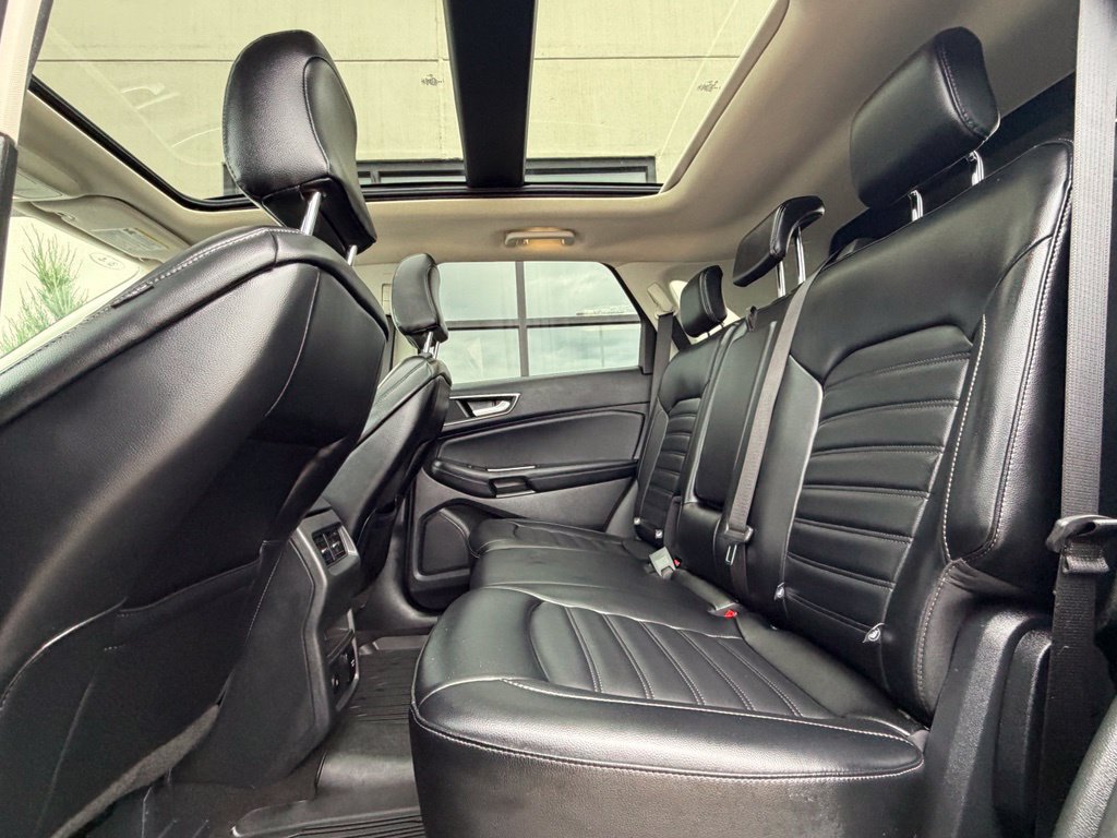 Used 2024 Ford Edge SEL w/ Convenience Package AWD/4WD image 21
