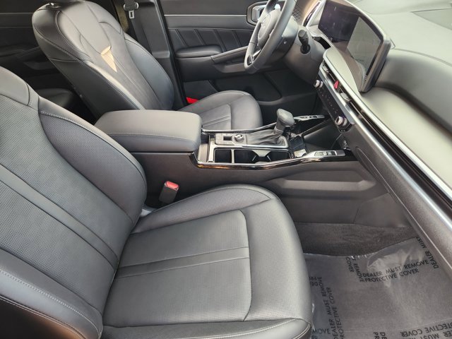 Certified 2025 Kia Sorento SX image 13