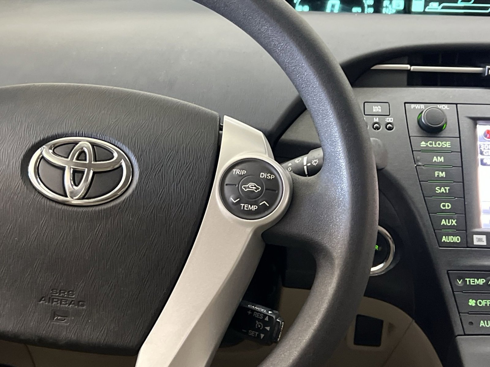 Used 2011 Toyota Prius Three image 29